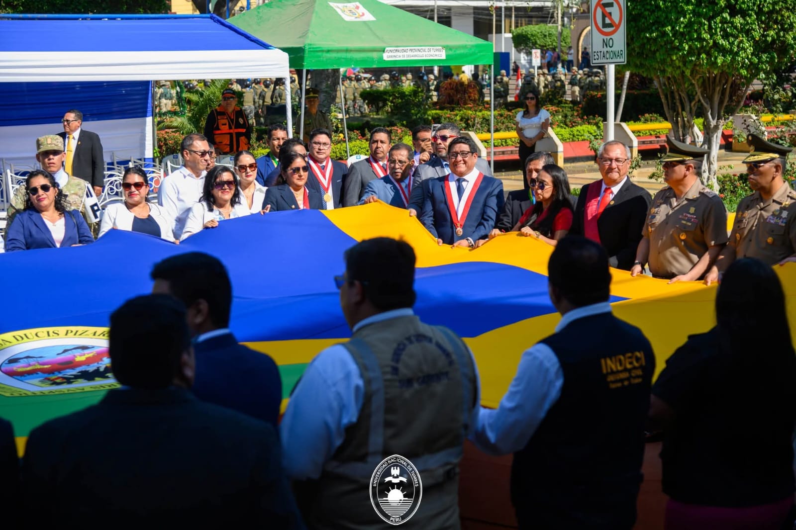 Paseo  de la bandera 